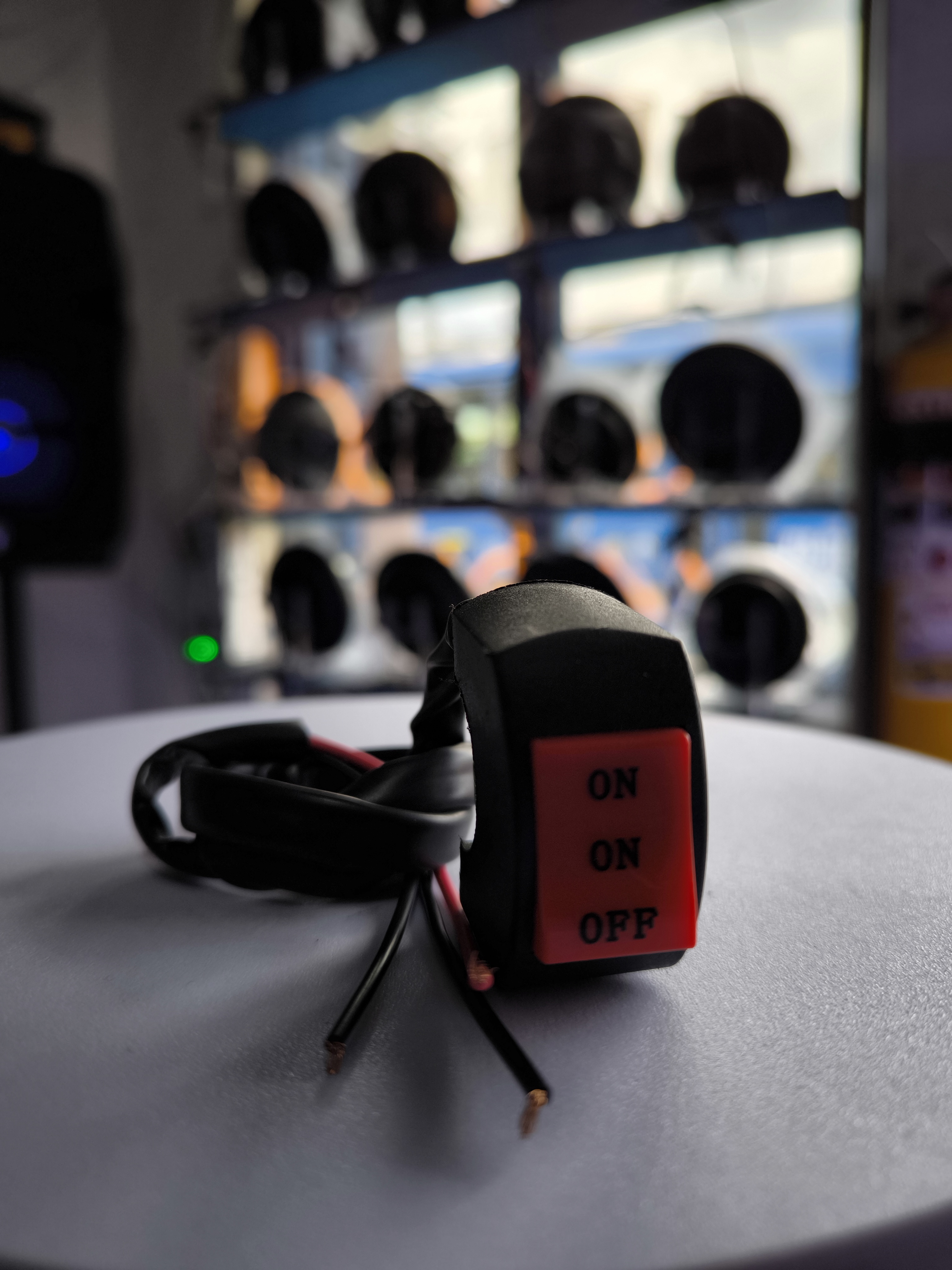 Miniatura 3 de SWICH 3 POSICIONES (TK001)